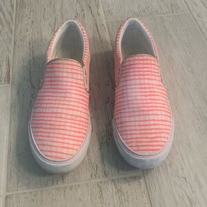 Lilly Pulitzer Julie Sneaker In Pink Gingham size 9